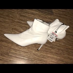 BRAND NEW ZARA LEATHER HEELS